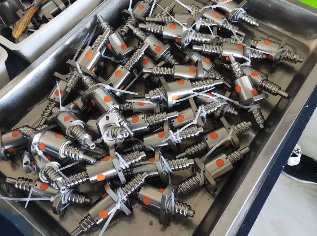 DFV OFV系列精密研磨級(jí)滾珠絲杠